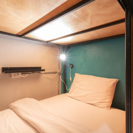4Share Hostel (Adults Only) Bangkok Zewnętrze zdjęcie