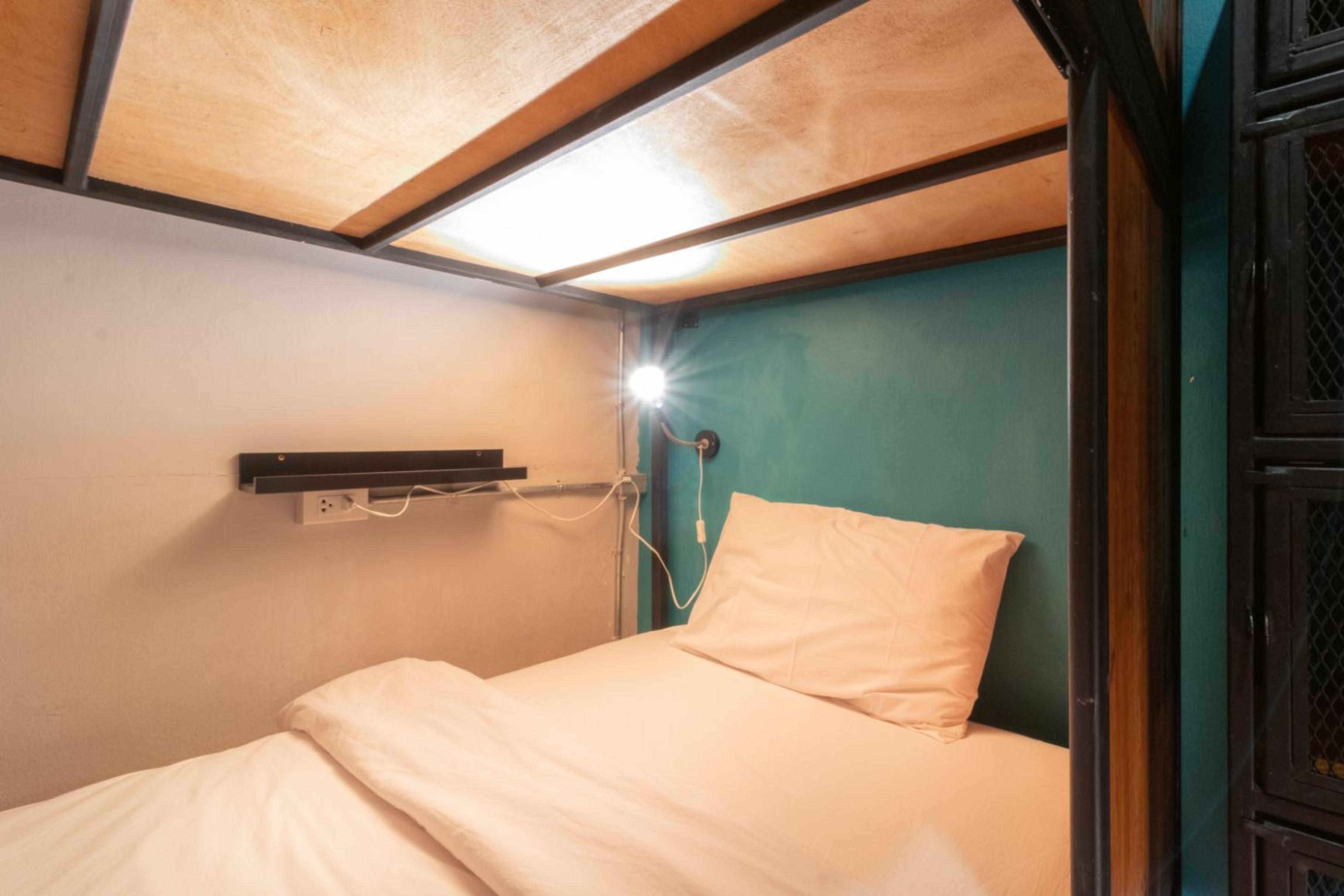 4Share Hostel (Adults Only) Bangkok Zewnętrze zdjęcie